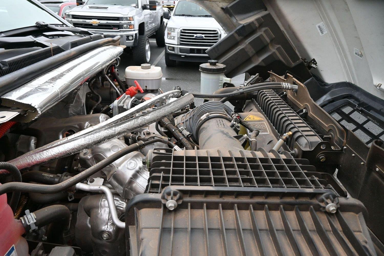 Used 2024 Summit White Chevrolet Work Truck image 38