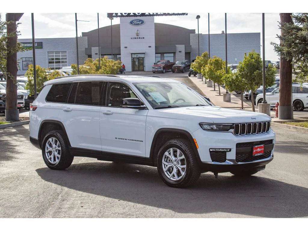 Used 2021 Bright White Clearcoat Jeep Limited image 2