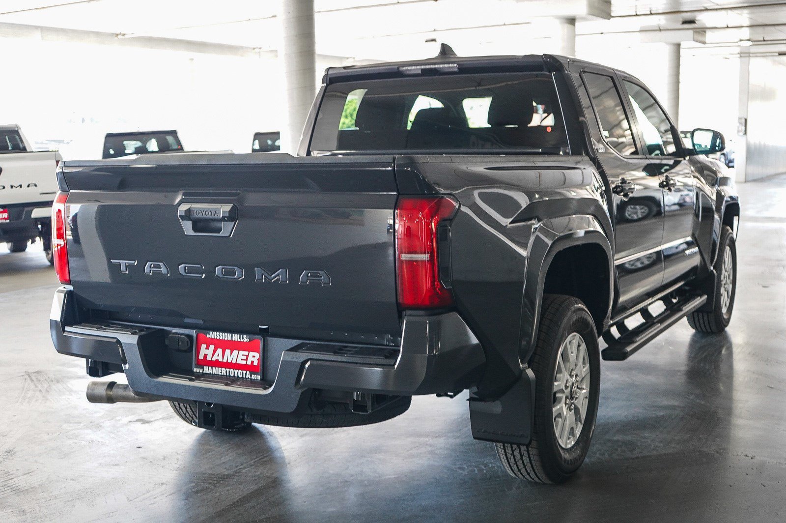 New 2026 01l7 Toyota SR5 image 6