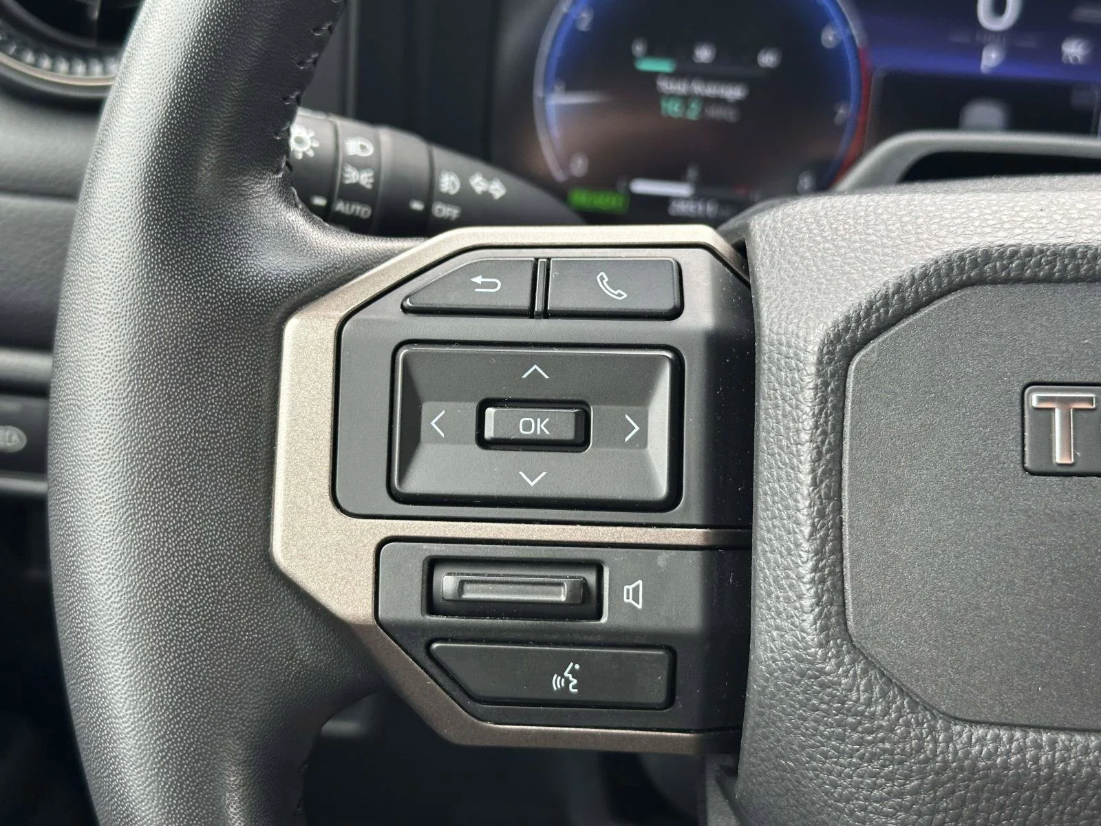 Used 2024 Black Toyota  image 25
