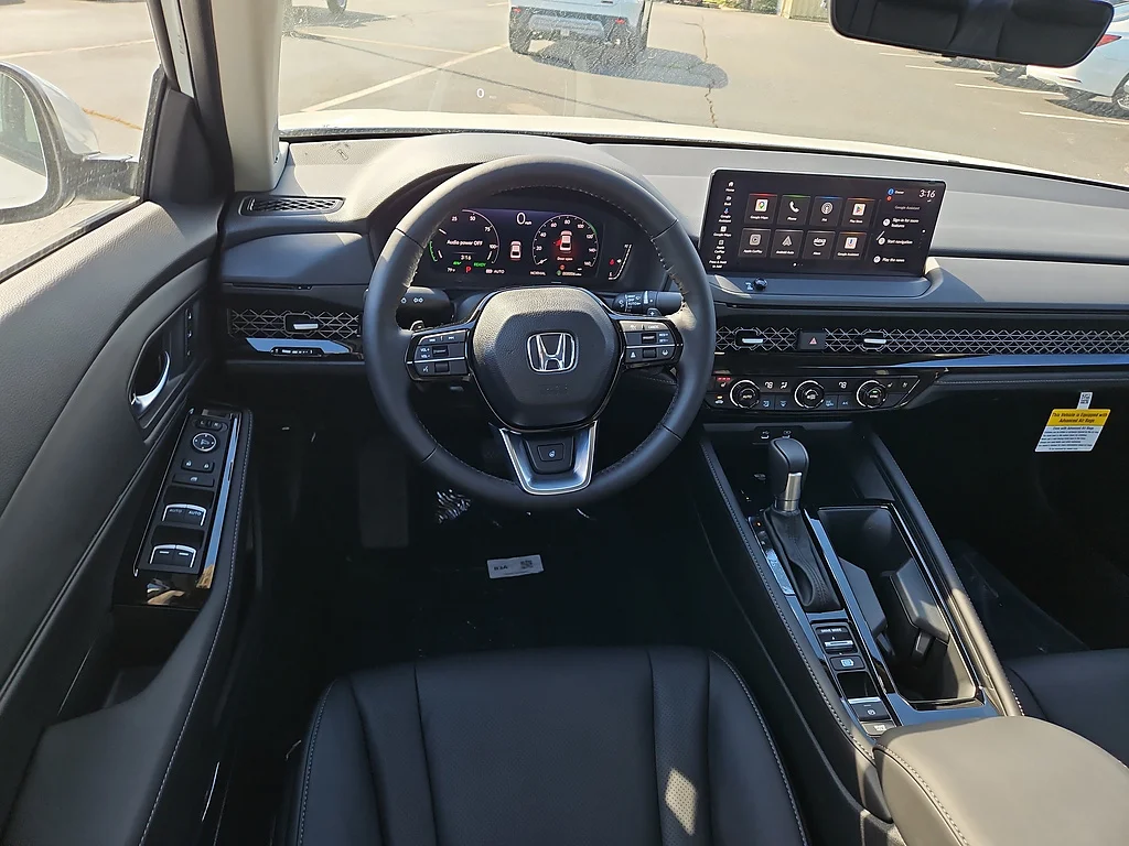 New 2026 Platinum White Pearl Honda Touring image 11