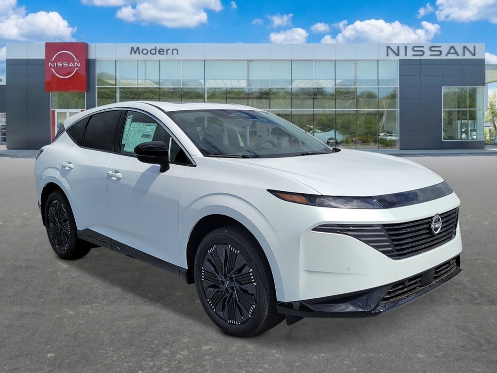 New 2026 Everest White Pearl Tricoat Nissan Platinum image 2