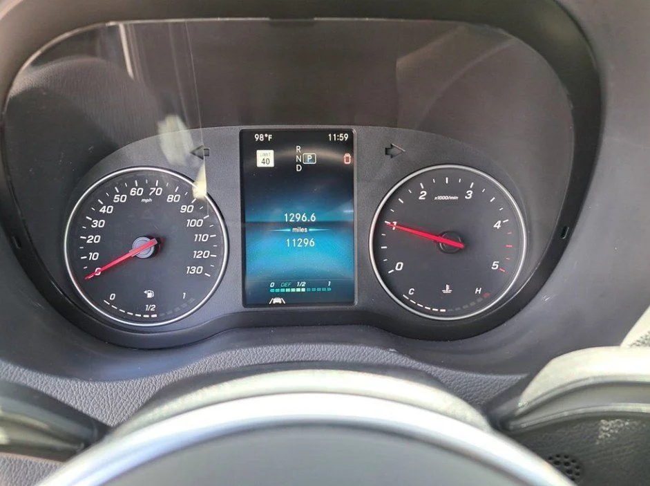 Used 2024 Gray Mercedes-Benz LAUNCH 19Y image 12