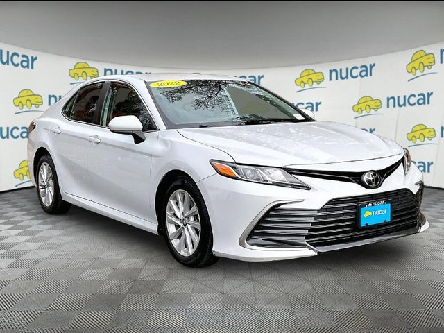 Pre-Owned 2022 Toyota Camry LE