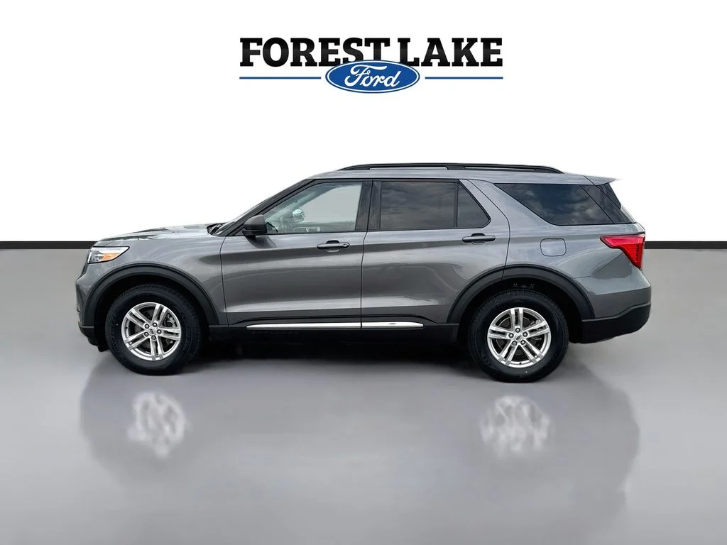 Certified Used 2024 Carbonized Gray Metallic Ford XLT image 4
