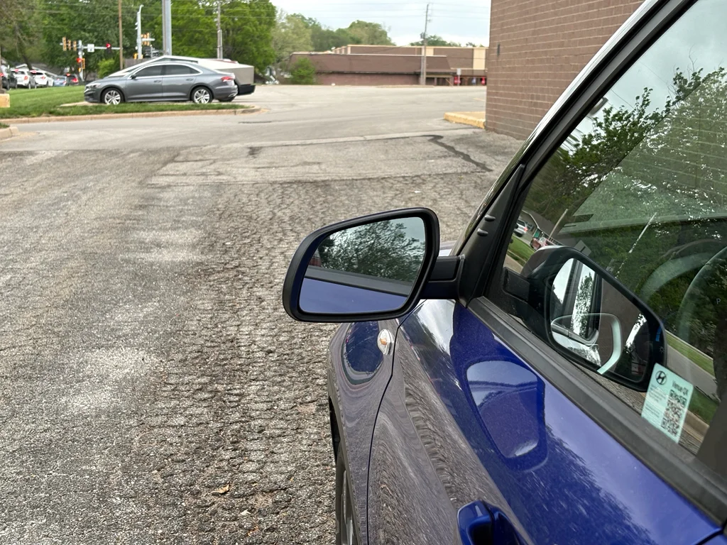 Used 2025 Intense Blue Hyundai SEL image 30