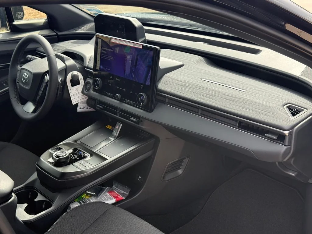 New 2026 Midnight Black Metallic Toyota  SE image 27