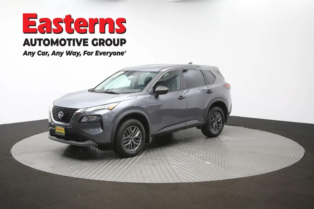 Used 2023 Gray Nissan S image 56