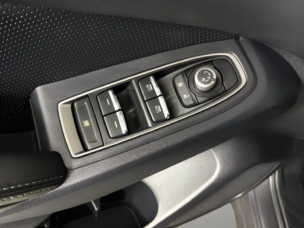 Used 2023 Gray Subaru Limited image 11