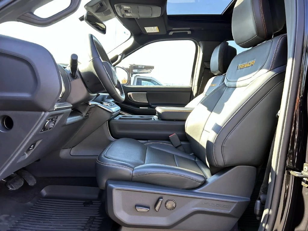 Used 2027 Black Metallic Ford Tremor image 18