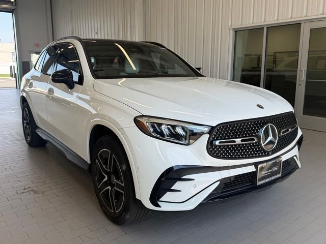 2023 Mercedes-Benz GLC GLC 300 4MATIC's photo