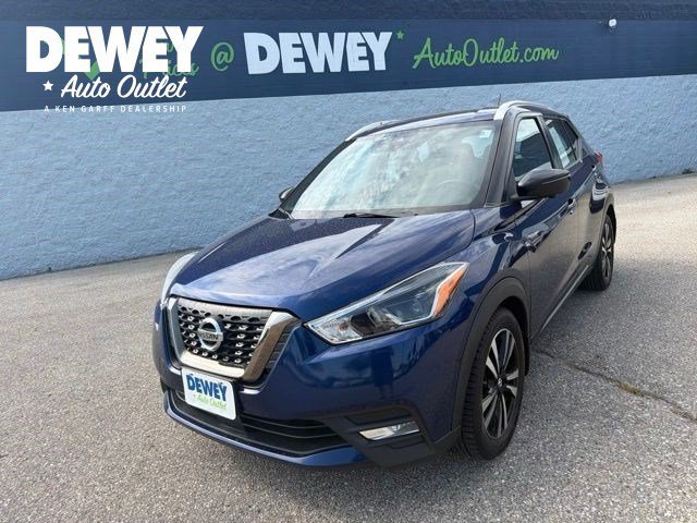 2020 Nissan Kicks SR