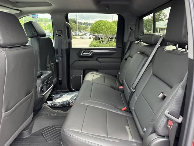 2026 Chevrolet Silverado 2500 HD LTZ - Photo 14