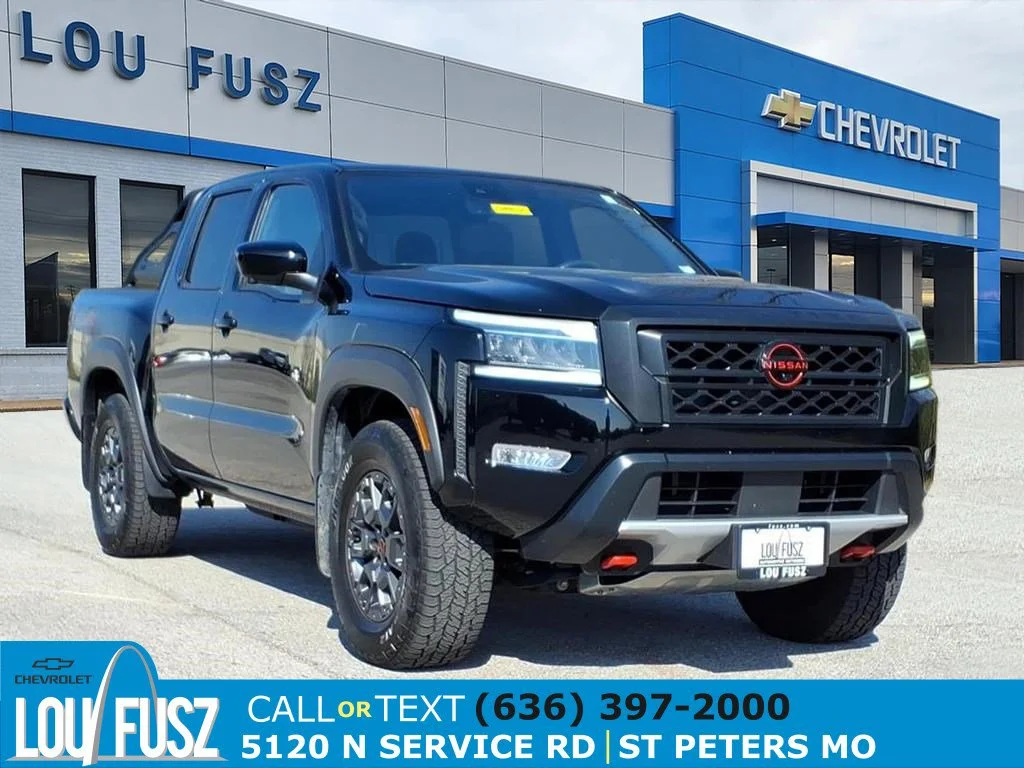2023 Nissan Frontier PRO-4X Crew Cab 4X4's photo