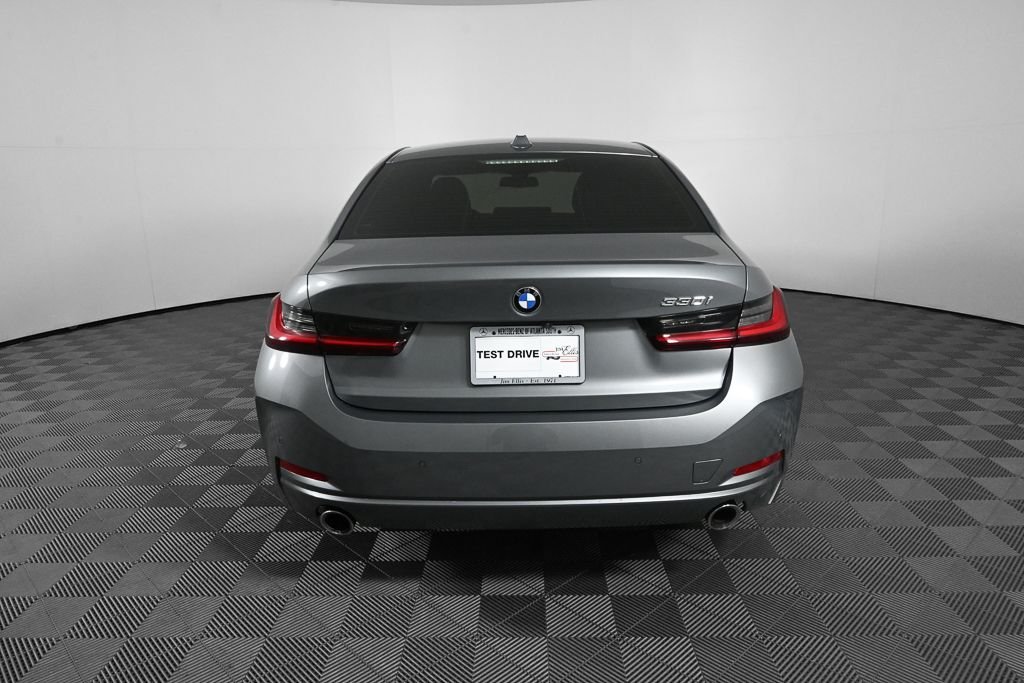 Used 2023 Gray BMW 330i image 25