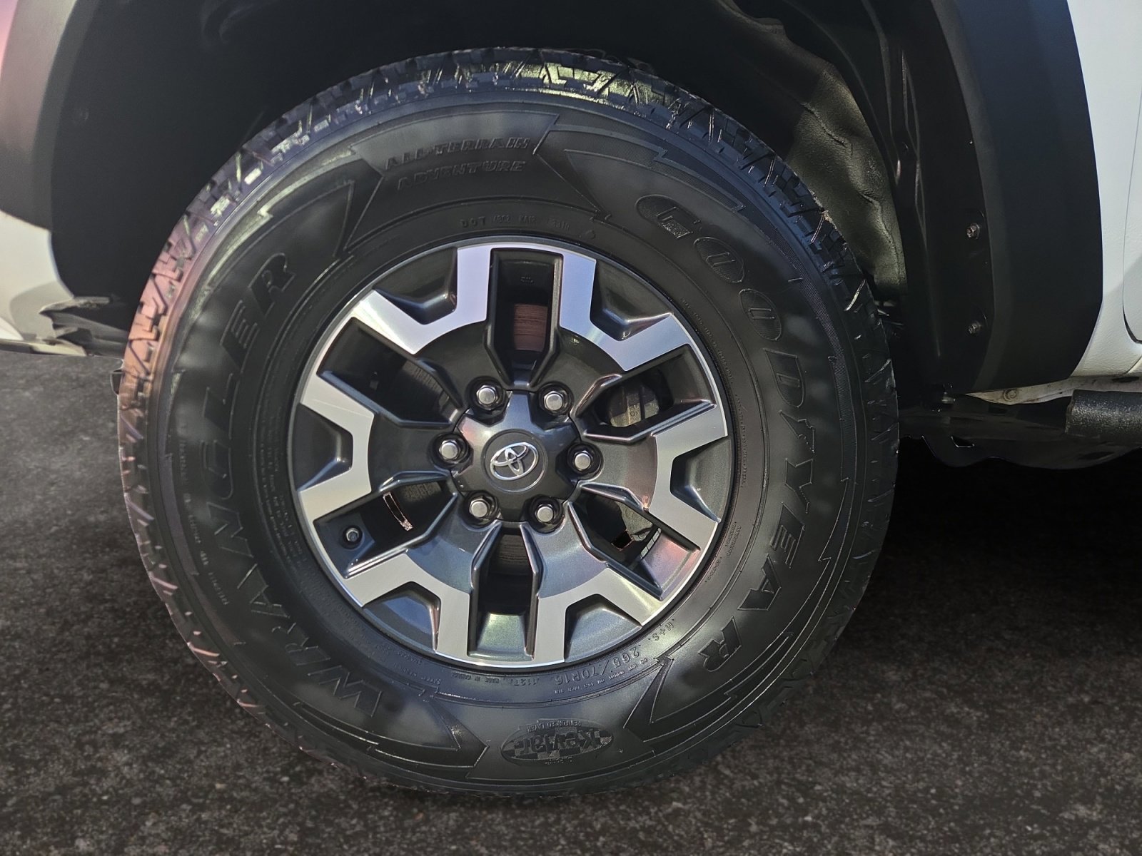 2020 Toyota Tacoma TRD Off Road - Photo 14