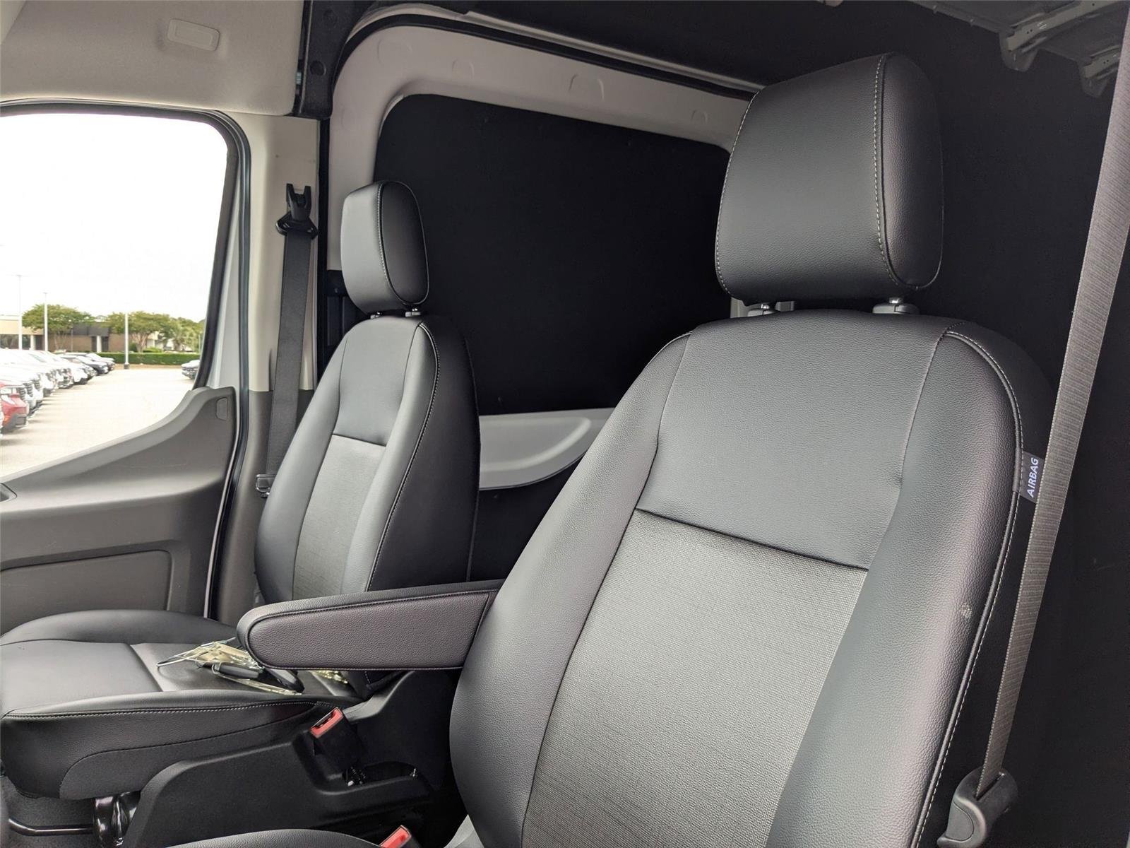 New 2026 Oxford White Ford Cargo Van image 14
