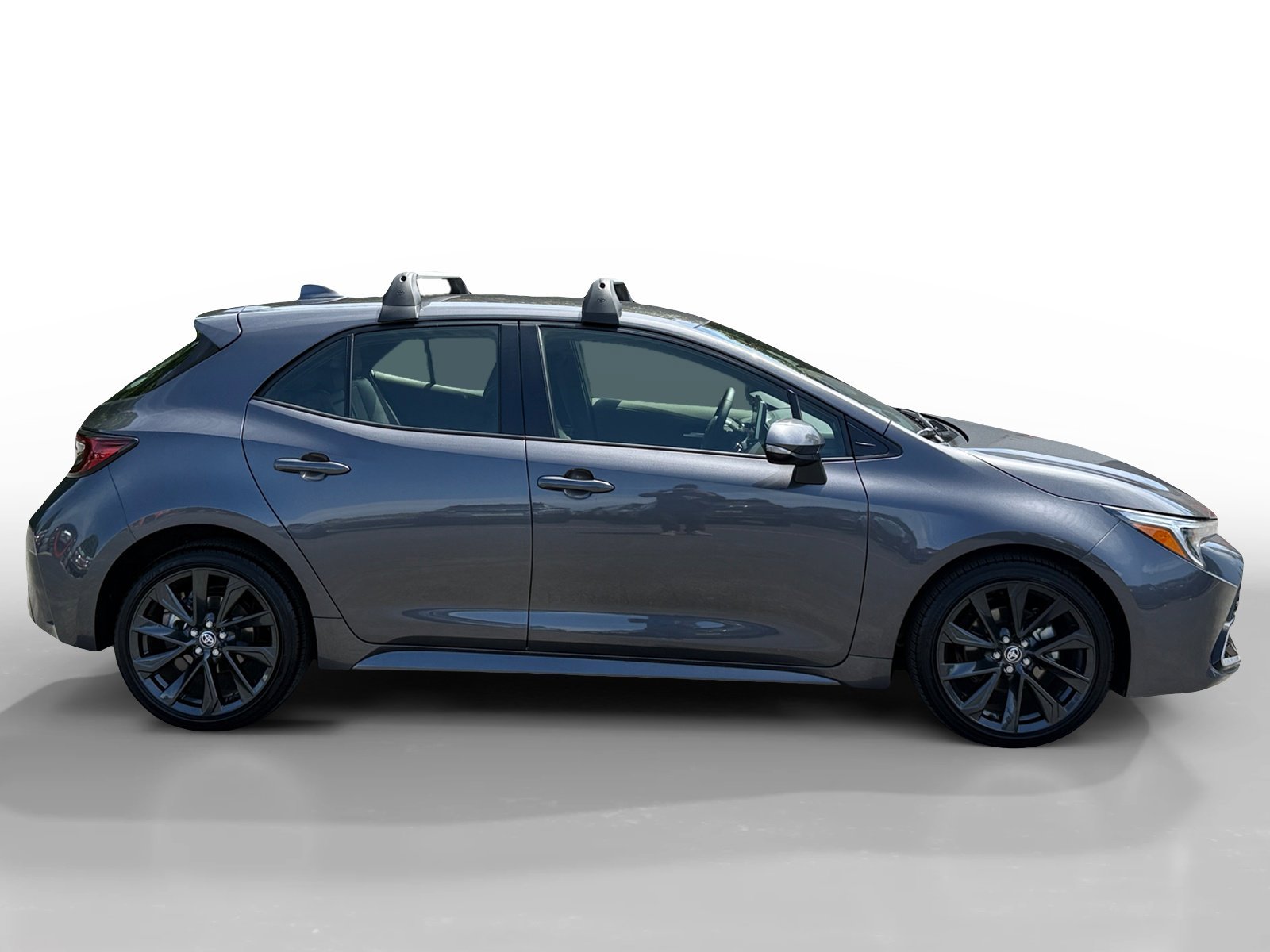 Used 2025 Magnetic Gray Metallic Toyota XSE image 6
