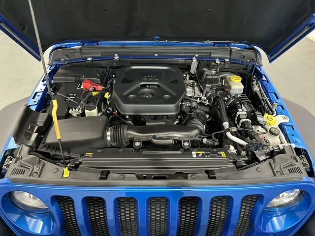 Used 2023 Blue Jeep Sport S image 21
