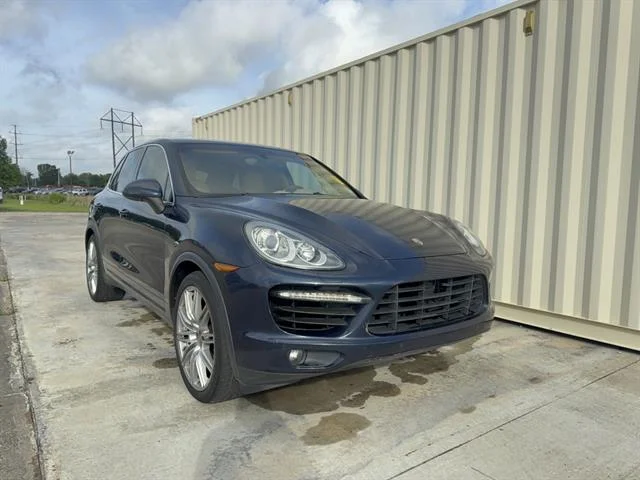 2013 Porsche Cayenne Turbo's photo