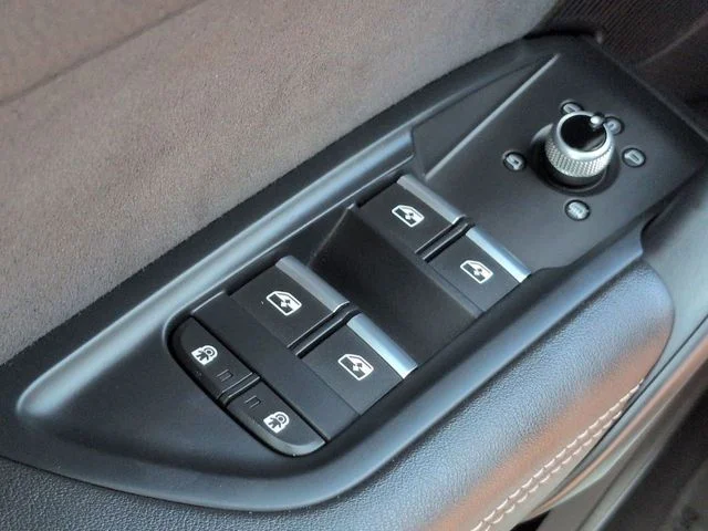 Used 2021 Gray Audi Premium Plus image 25