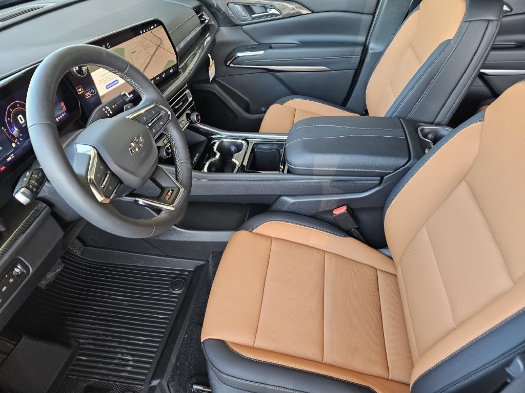 2027 Chevrolet Traverse Z71 - Photo 12