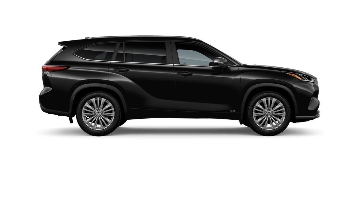 New 2026 Midnight Black Metallic Toyota  Platinum image 36