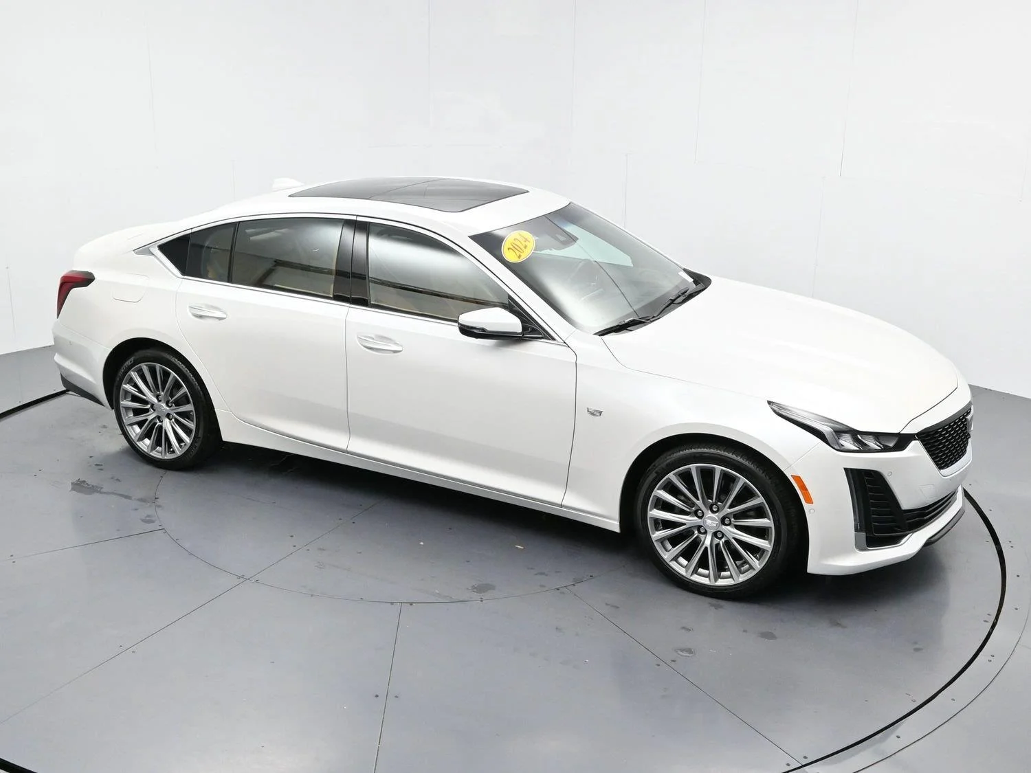 Used 2024 Crystal White Tricoat Cadillac Premium Luxury image 41