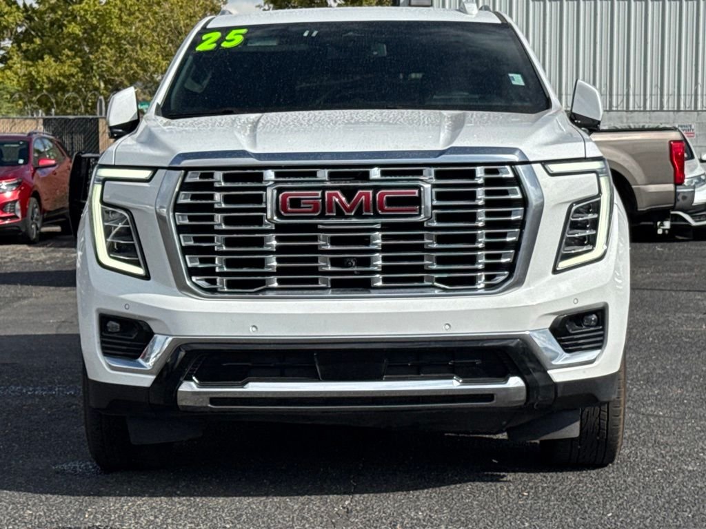 Used 2025 White GMC Denali image 3