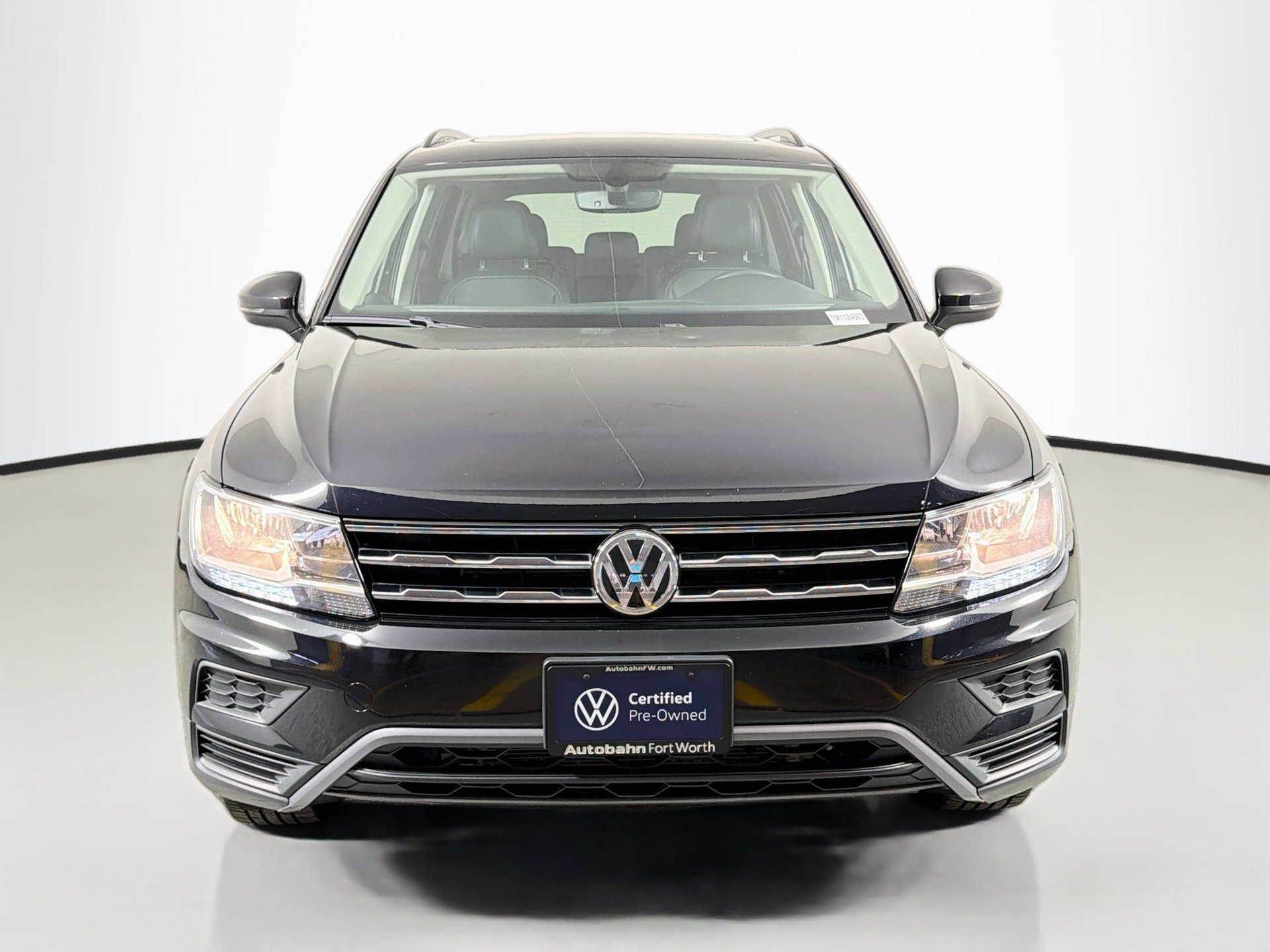 Certified Used 2021  Volkswagen 2.0T SE image 2