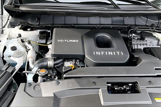 New 2027 2T RAD WHT INFINITI Autograph image 34