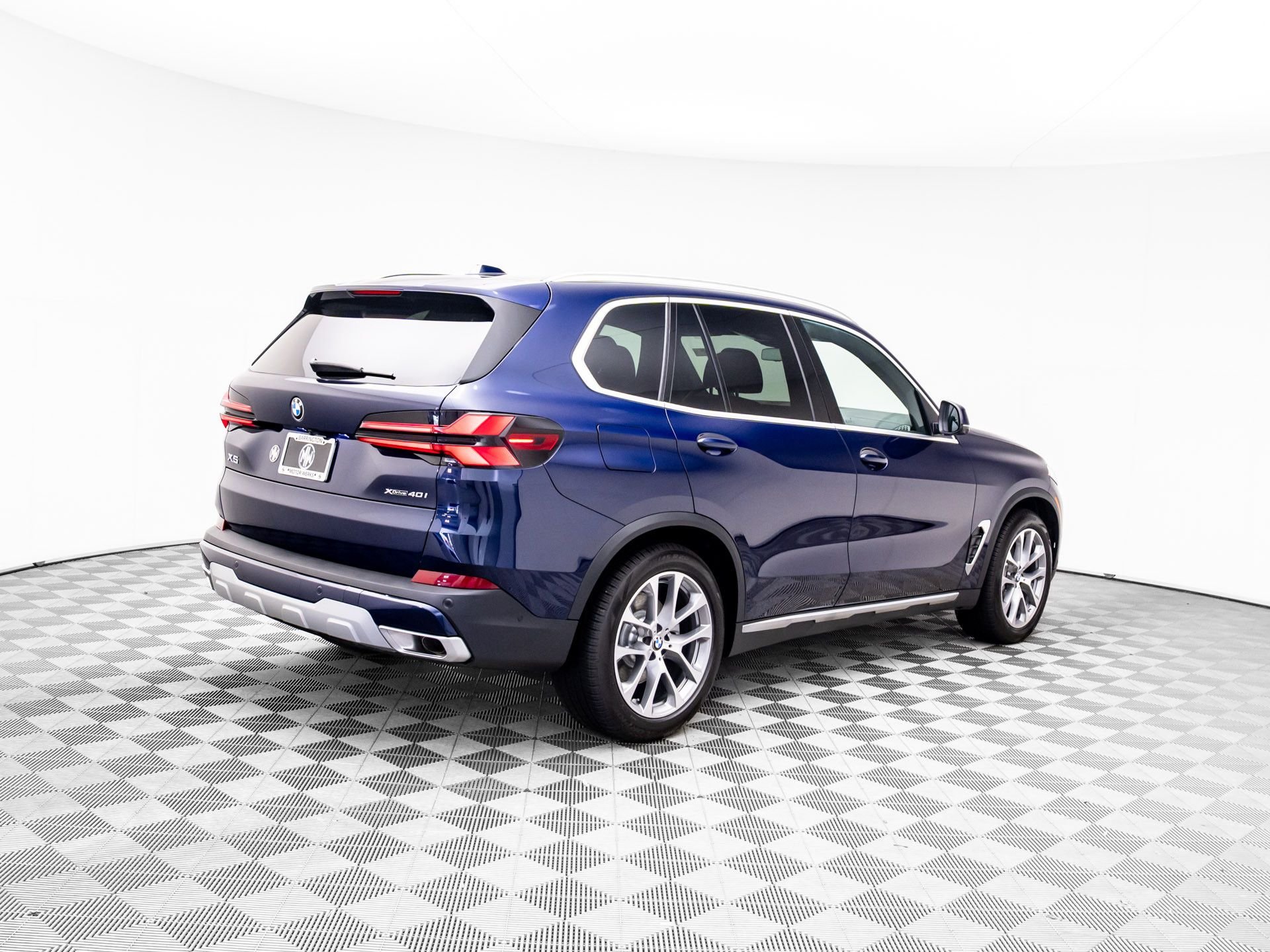 Certified Used 2026 Tanzanite Blue II Metallic BMW xDrive40i image 6