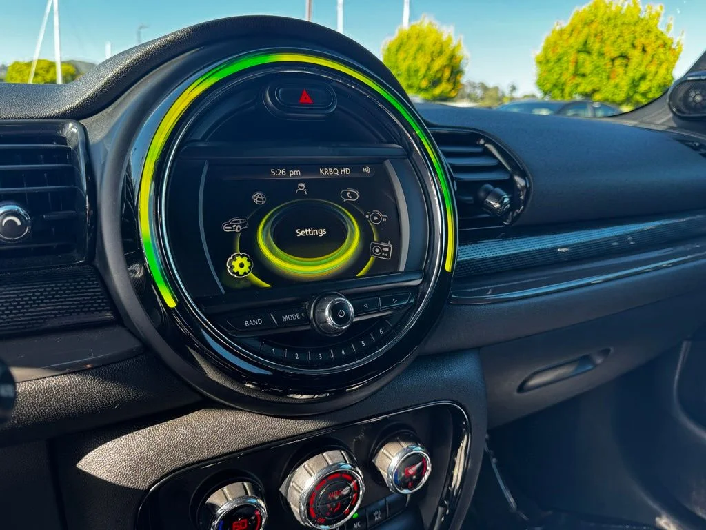 Used 2016 Gray MINI Clubman image 33