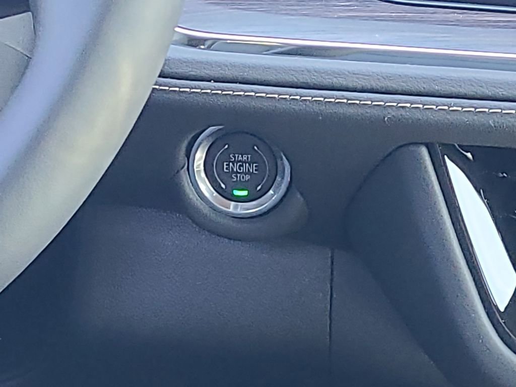 2026 Chevrolet Suburban Premier - Photo 24