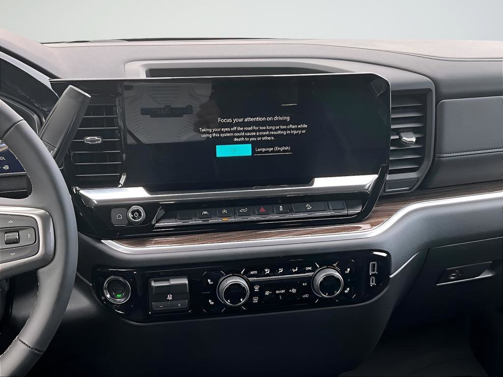 New 2026 Chevrolet Silverado 1500 LT 4D Crew Cab