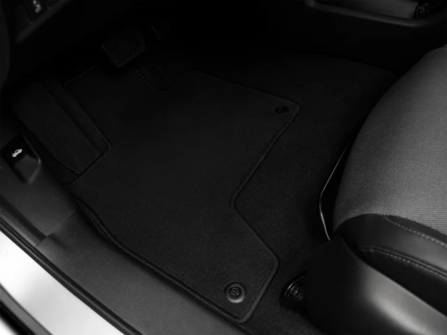 Used 2018 Silver Honda Base image 38