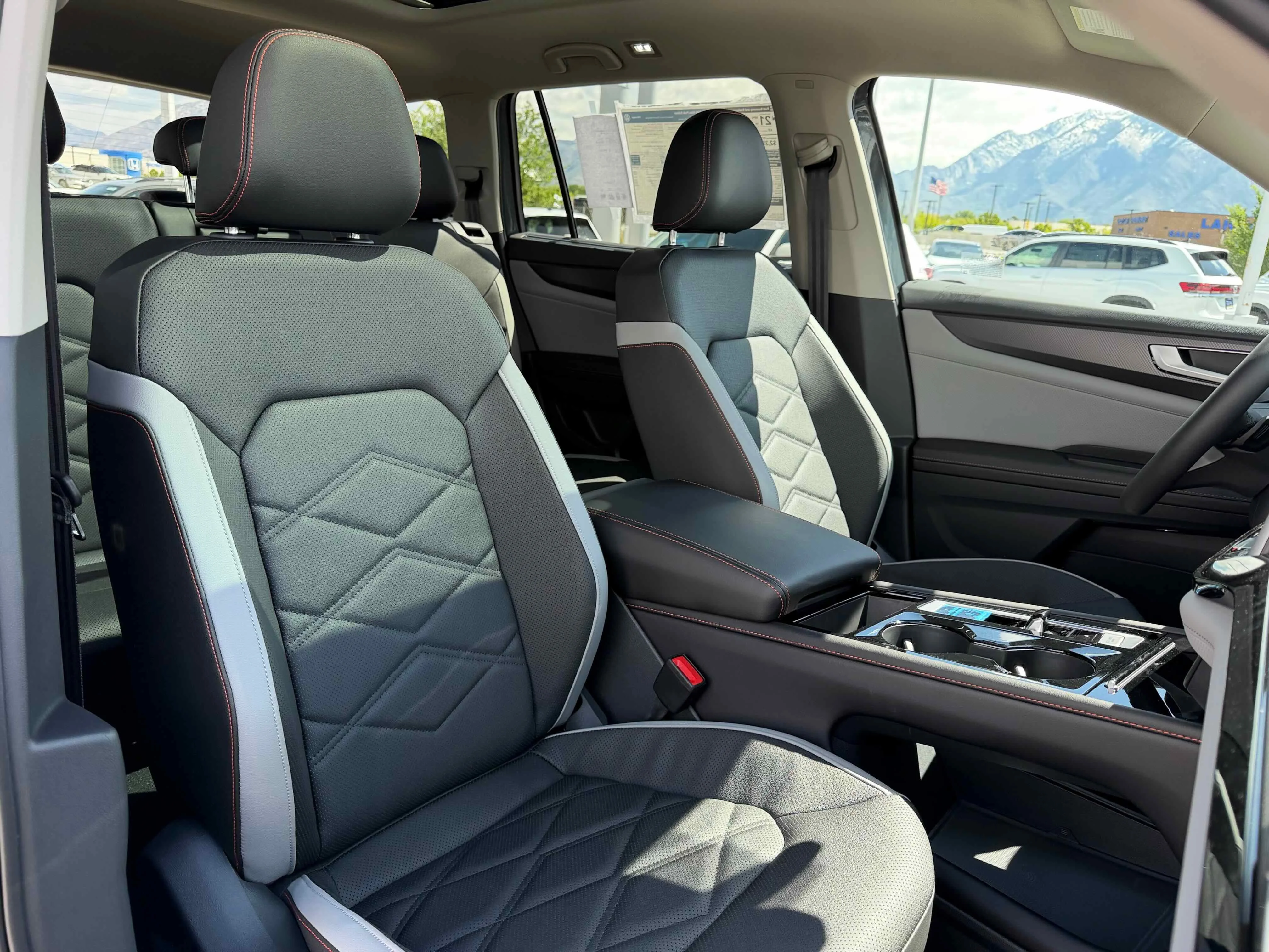New 2026 Gray Volkswagen 2.0T Peak Edition image 30