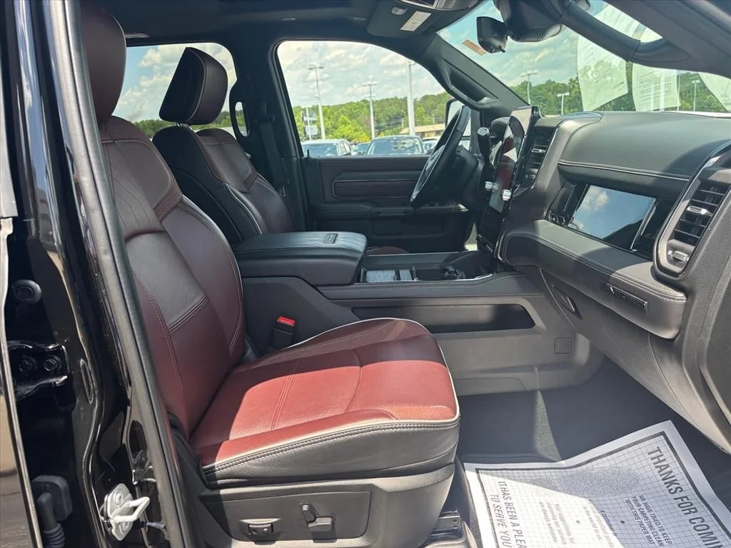 Used 2025 Black Ram Limited image 16