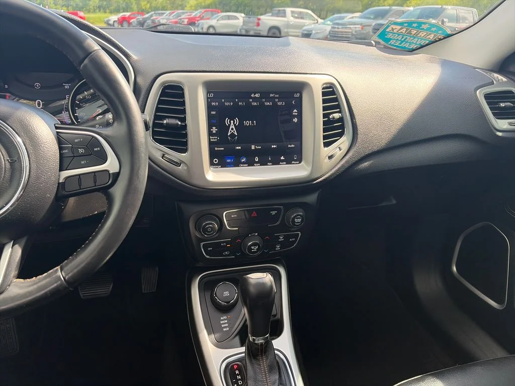 2018 Jeep Compass Latitude - Photo 17