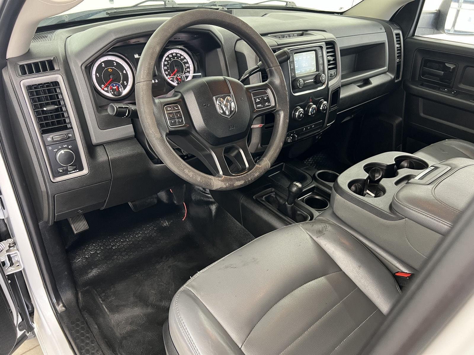 Used 2018 Bright White Clearcoat Ram Tradesman image 14