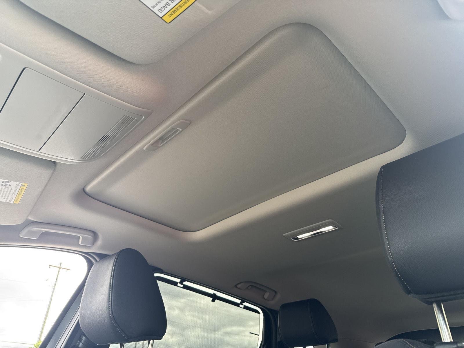 Used 2025 Machine Gray Metallic Mazda Preferred Package image 8