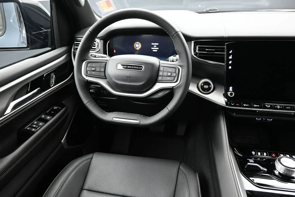 New 2026 Fathom Blue Pearl-Coat Exterior Paint (Late Availability) Jeep Limited Reserve image 12