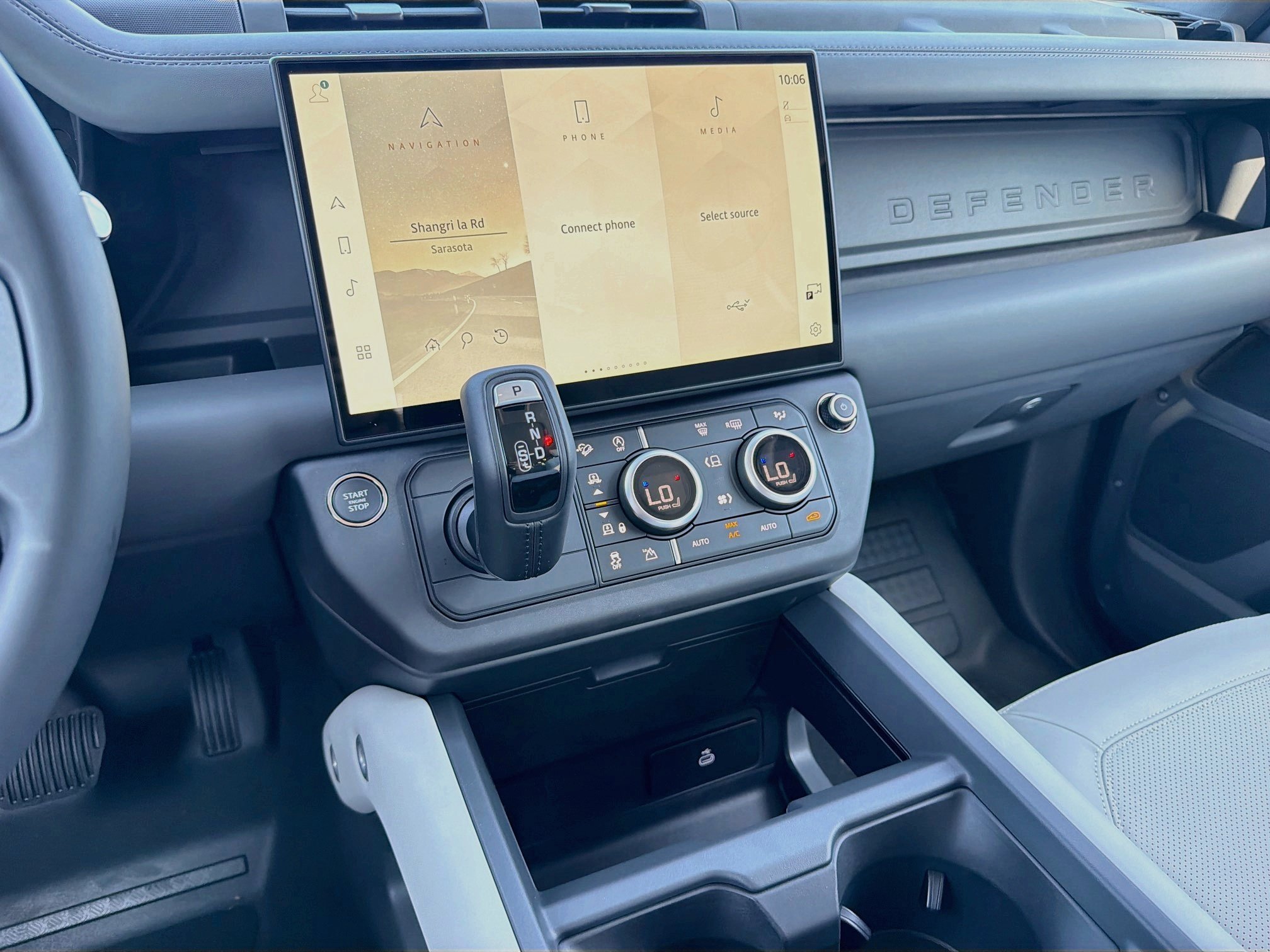 New 2026 Carpathian Grey Land Rover S image 28