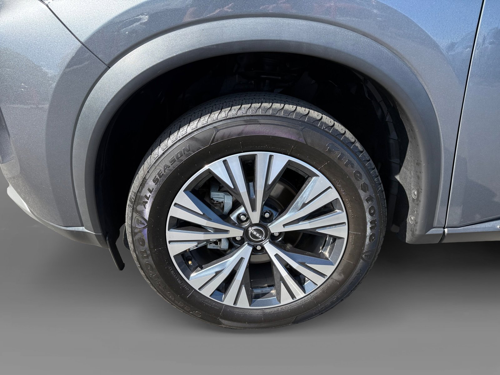 Used 2023 Gun Metallic Nissan SV image 9