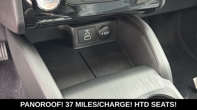 New 2026 Rapid Red Metallic Tinted Clearcoat Ford Plug-In PHEV image 21