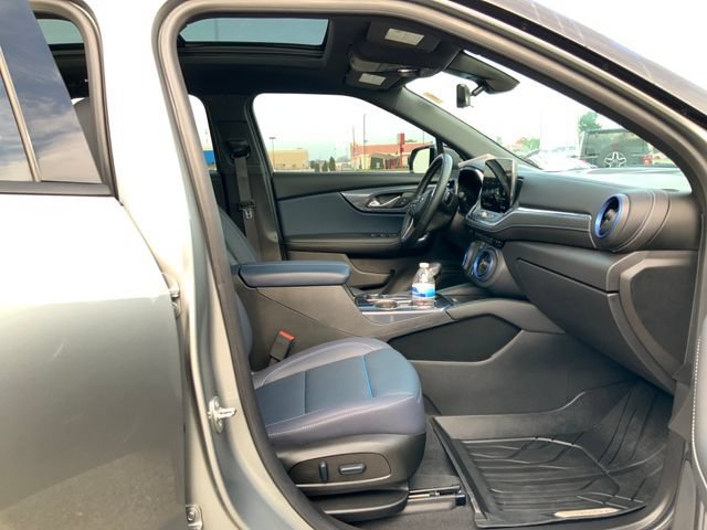 Used 2023 STERLING GRAY METALLIC Chevrolet RS image 16