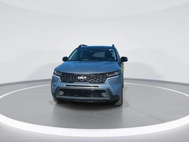Used 2023 Silver Kia X-Line EX image 3