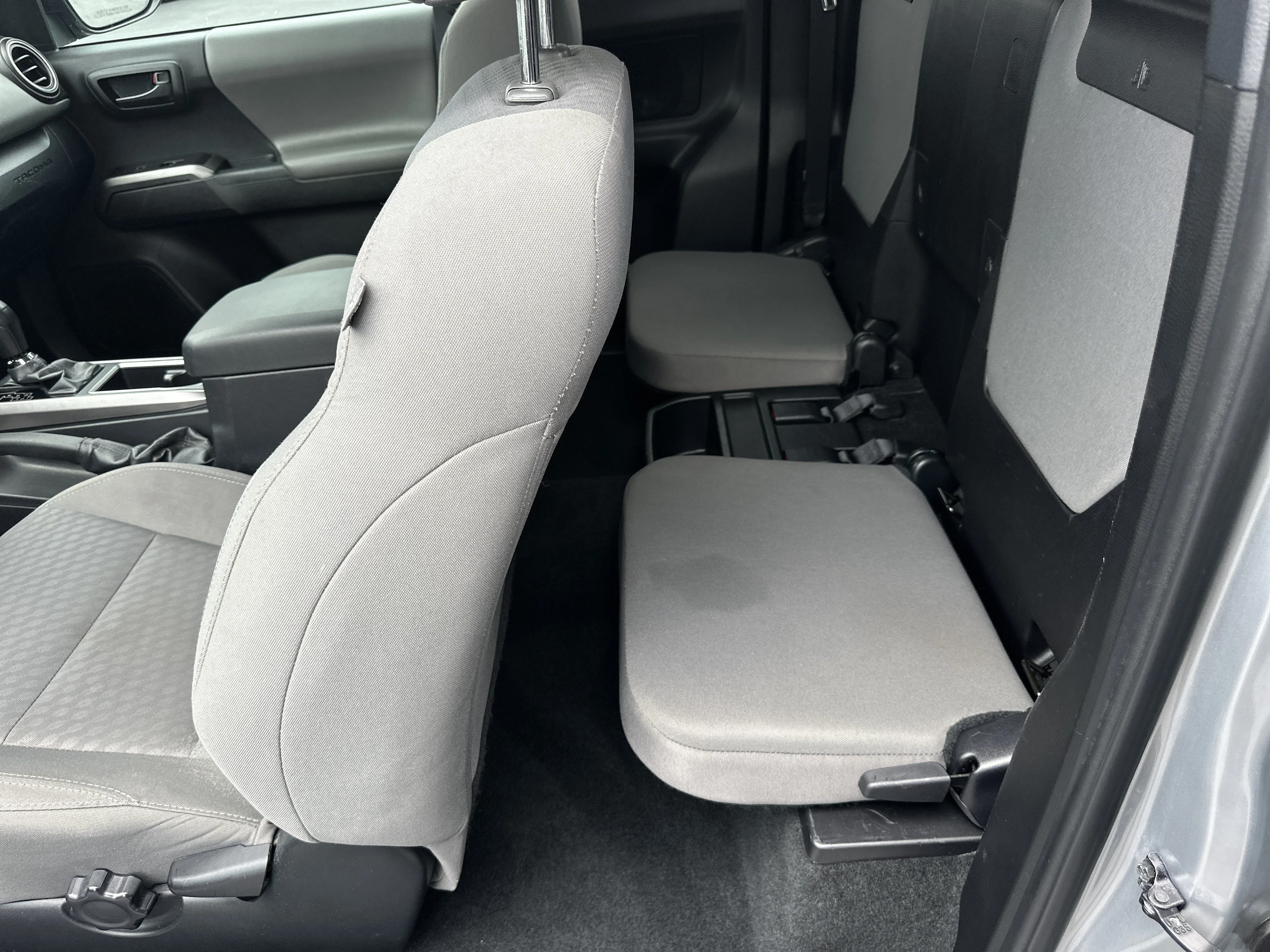 Used 2022 Celestial Silver Metallic Toyota SR5 image 20