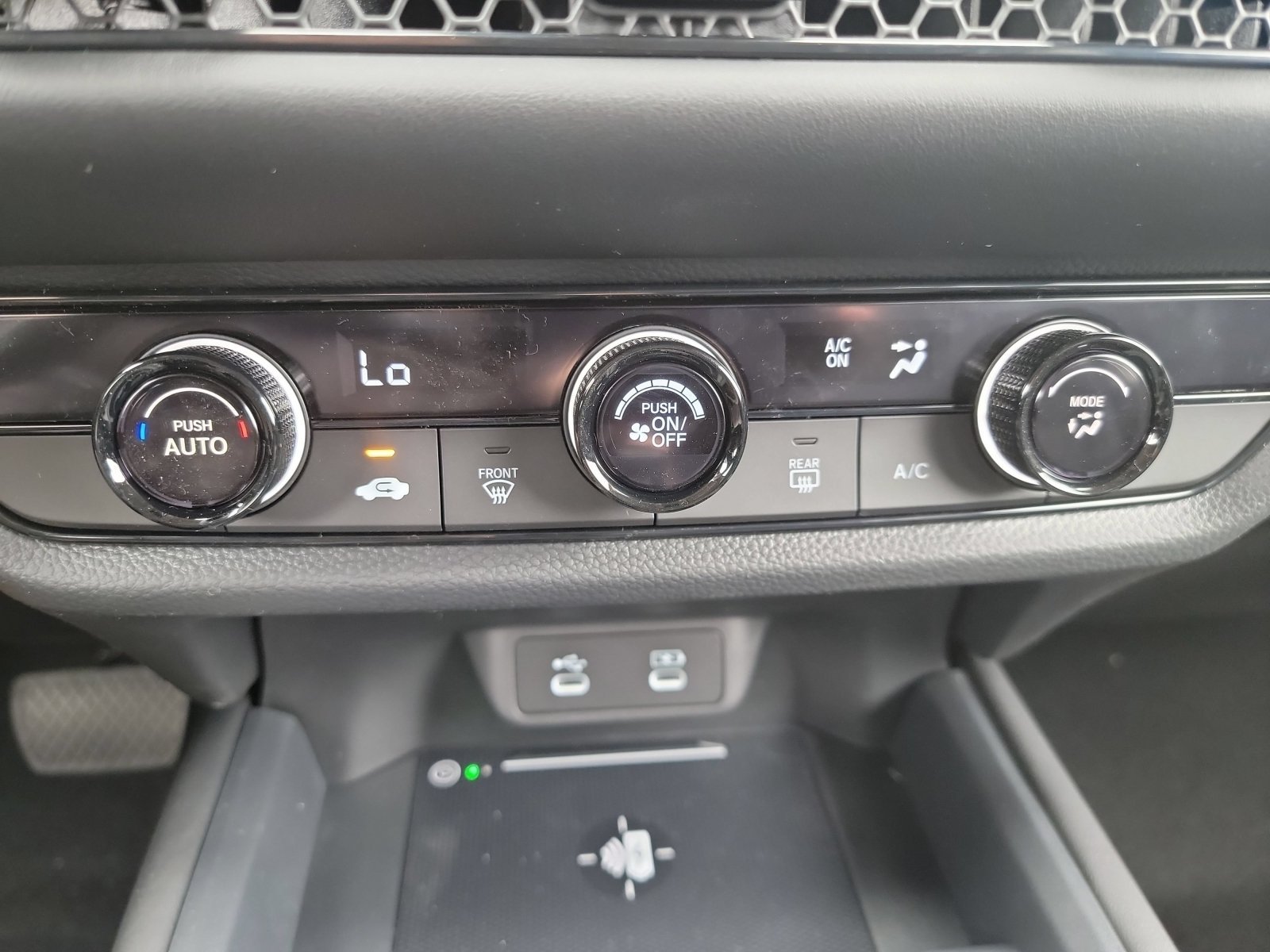 New 2027 Platinum White Pearl Honda LX image 18