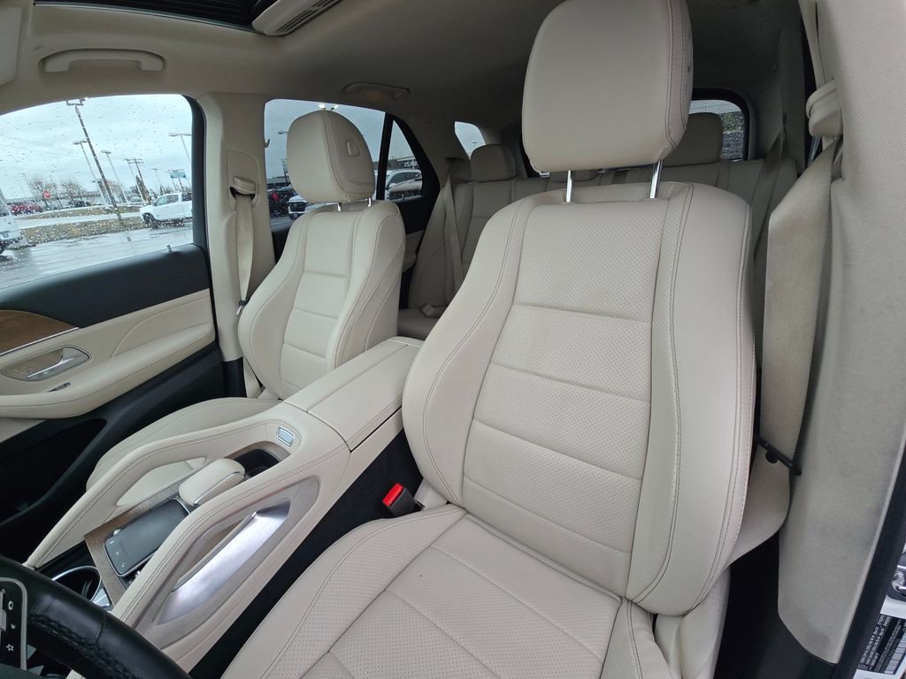Used 2022 White Mercedes-Benz GLE 350 image 18